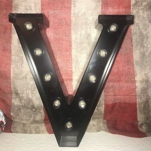 Letter “V” light up accent
